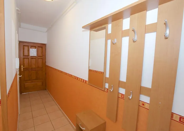 아파트 Zoli Apartmanok-kinga Kolcsey 34-36