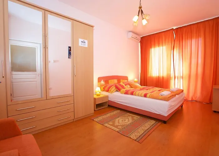 아파트 Zoli Apartmanok-kinga Kolcsey 34-36 *