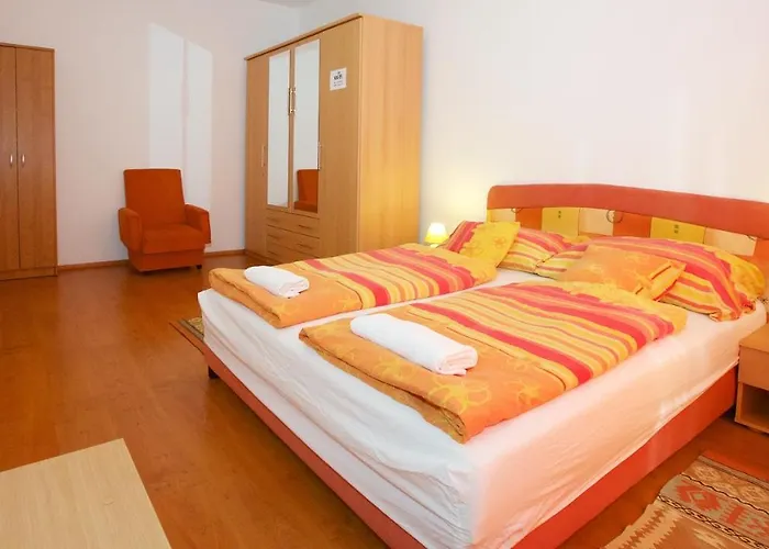 아파트 Zoli Apartmanok-kinga Kolcsey 34-36 *