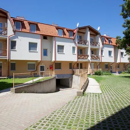 Apartment Zoli Apartmanok-kinga Kolcsey 34-36 Hajduszoboszlo