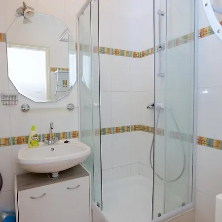 Zoli Apartmanok-kinga Kolcsey 34-36 Apartment
